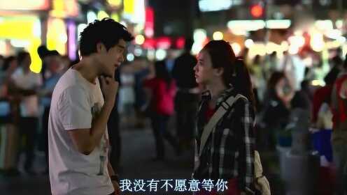 女生拆录取通知意外发现夹带他人通知书，一场美丽的误会