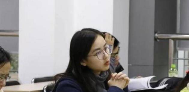 武大性骚扰事件，女生疑读博，高校回应的深度剖析