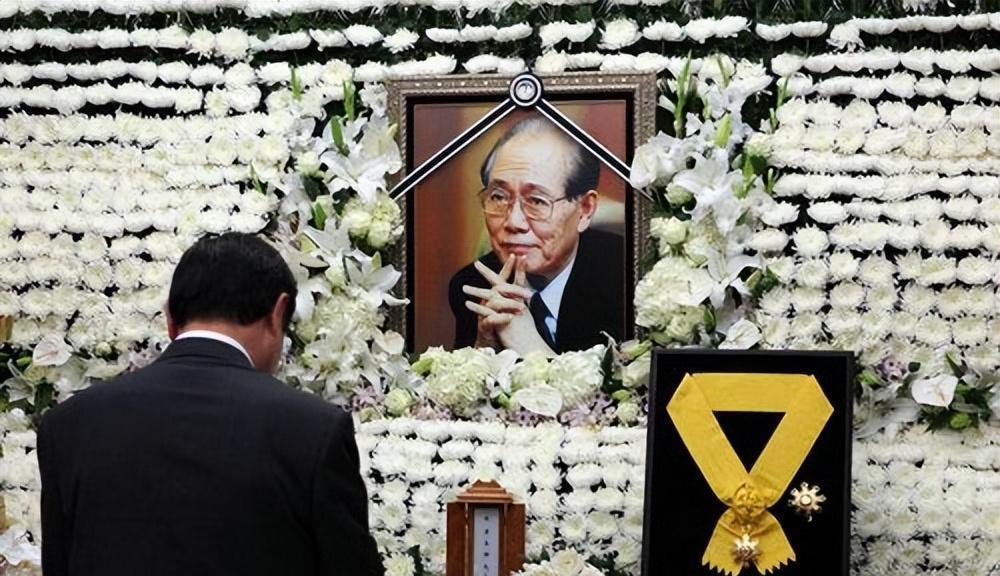 重庆姐弟坠亡案涉事房屋法拍再被撤回，法律程序与公众关切的交织