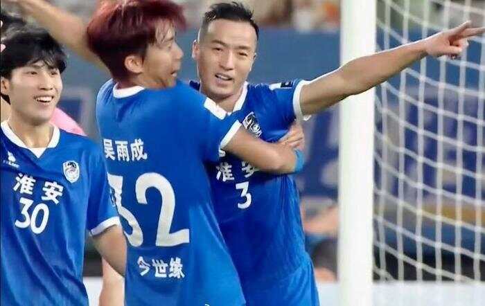 村支书与苏超，一场误解的背后