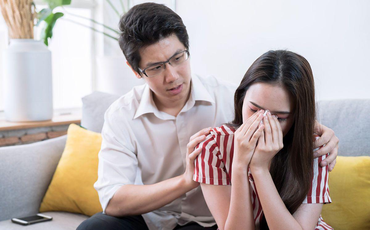 婆婆慷慨赠与儿媳，六子女心生疑云，家庭伦理的考验