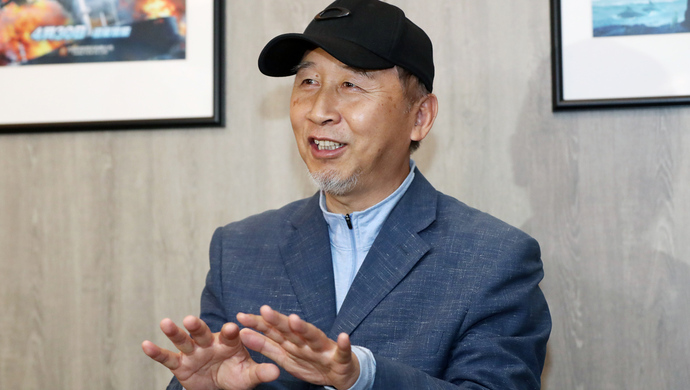 冯小宁，从茅台八仙到被公开除名的艺术与争议之路