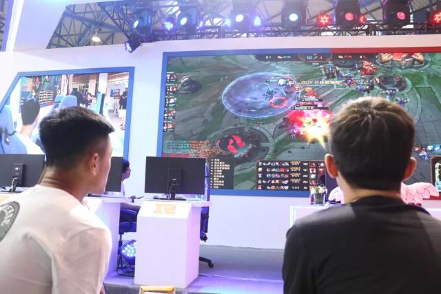 中国电竞用户超4.9亿，数字背后的电竞产业崛起与文化现象