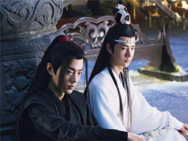 理想与现实的碰撞，乘龙卡车直播对撞的独特魅力