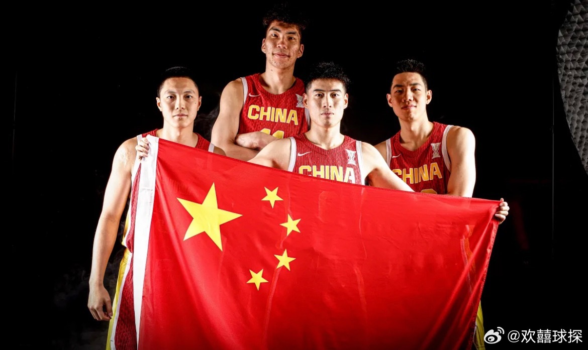 重返巅峰，中国男篮时隔十年亚洲杯小组赛全胜的荣耀时刻