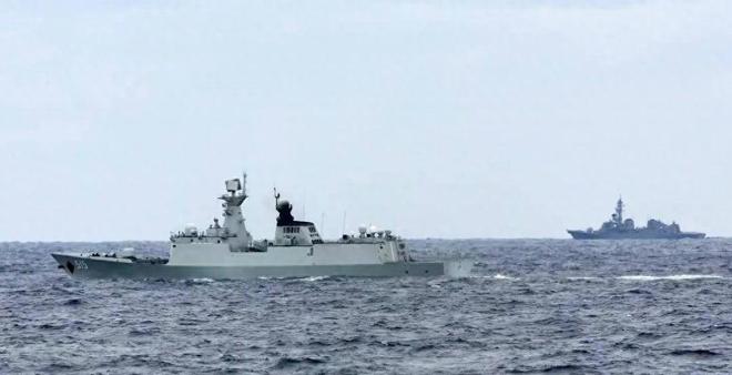 中俄联演期间，中方向外国舰机喊话—展现开放姿态与和平愿景