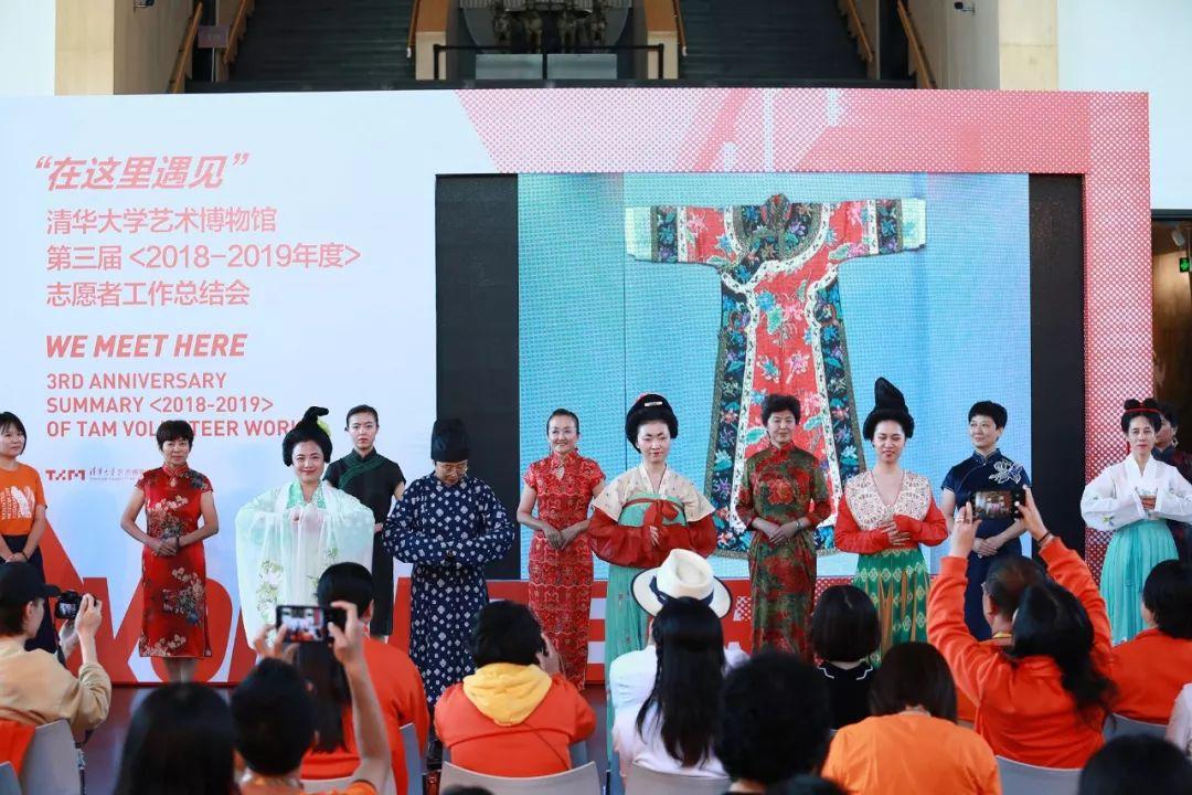 清华博士勇闯短剧圈，24小时的创作奇迹