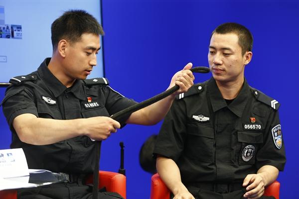 悲剧性瞬间，大桥施工绳索断裂事故致12死4失联