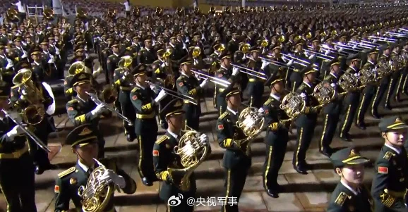 九三阅兵，天安门广场布置正式亮相，国家荣耀的庄严展示