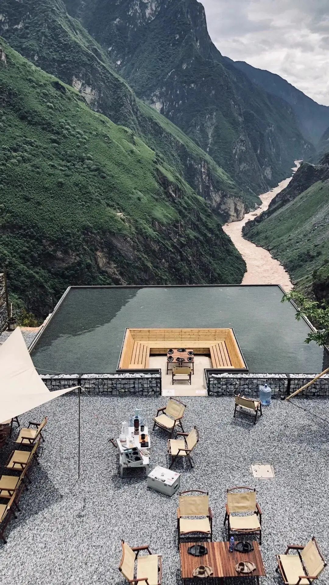 全国最矮的山火了，小而美的旅游新宠