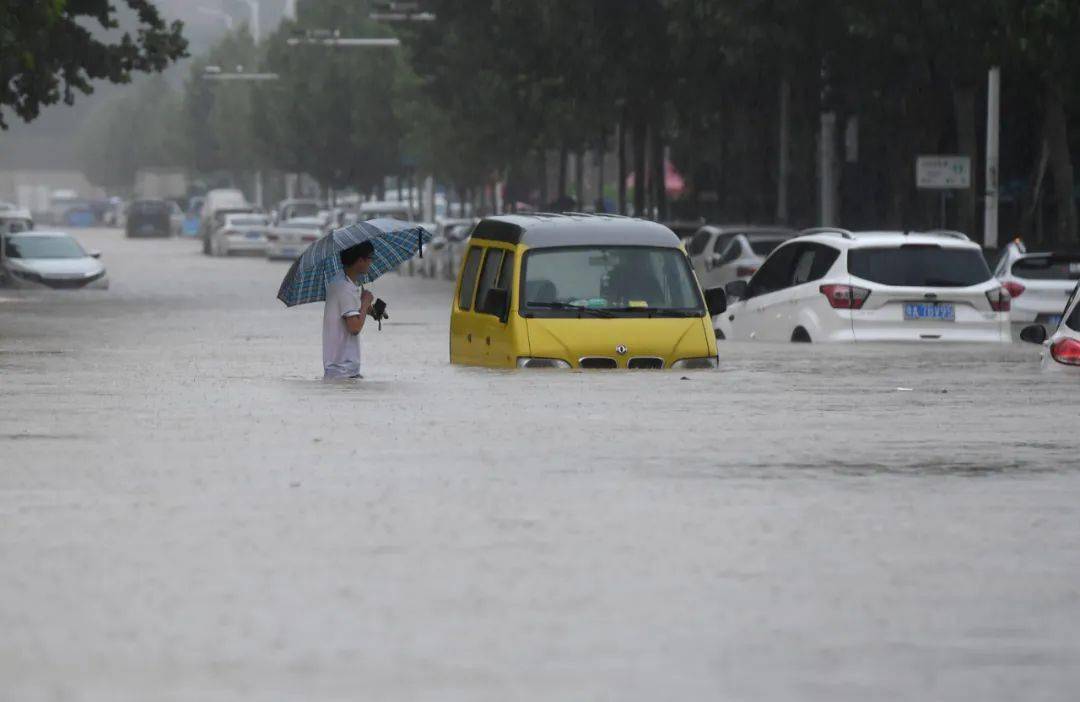 京津冀特大暴雨理赔案突破3万起，挑战与希望并存的保险业大考