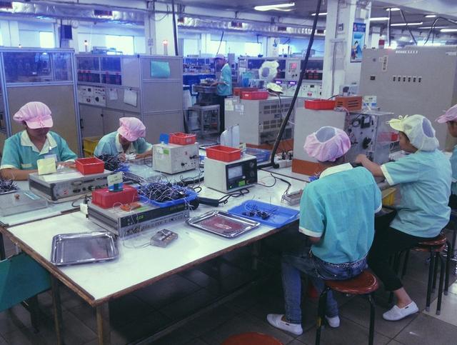 医学生实习之困，电子厂实习与工资扣减的困境