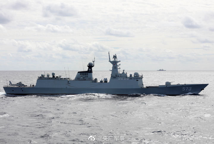 中俄联演期间，中方向外国舰机喊话—展现开放姿态与和平愿景