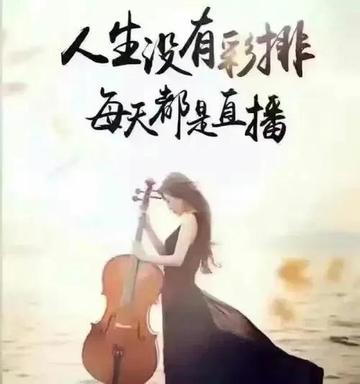 暴雨中的北京，痛城之下的坚韧与温情