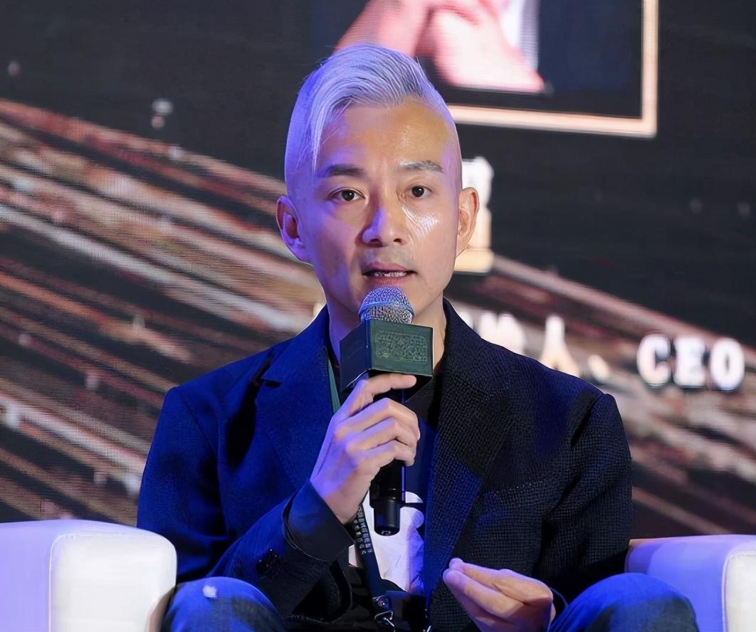央视曝光，电动车智能服务失效背后的隐忧与反思