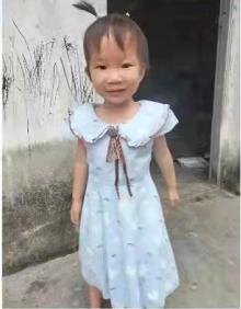 失踪的童真，湖南2岁多女童家门口的悲情瞬间