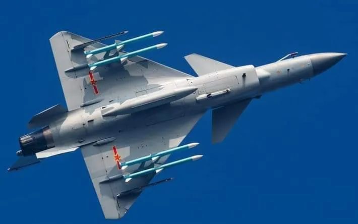 传说中的歼-9首度公开，中国空军新锐战机的神秘面纱