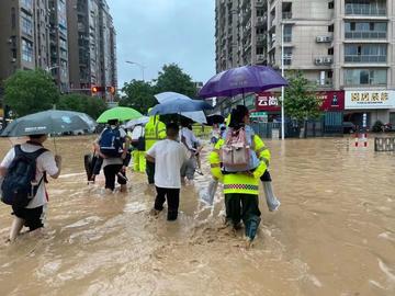 暴雨来袭，牢记10要10不要安全指南