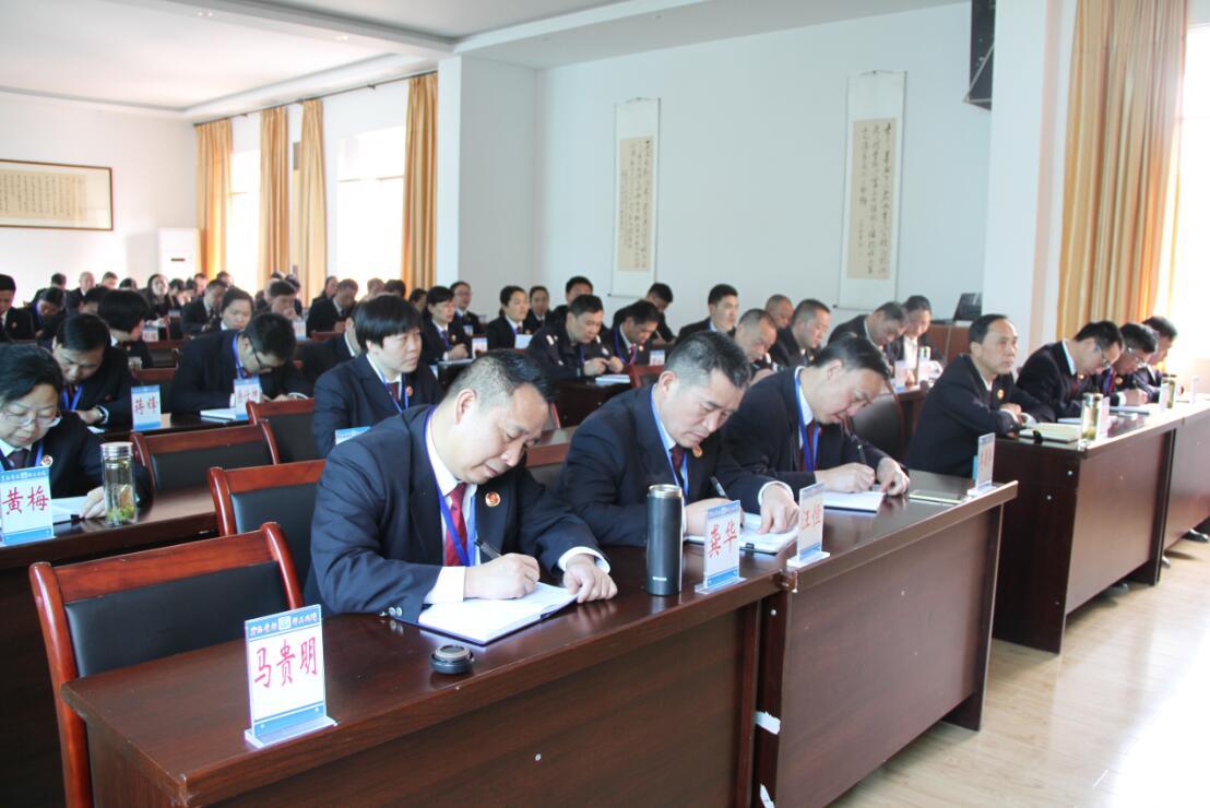董某莹肖某事件，5家机构19人被问责的深度剖析