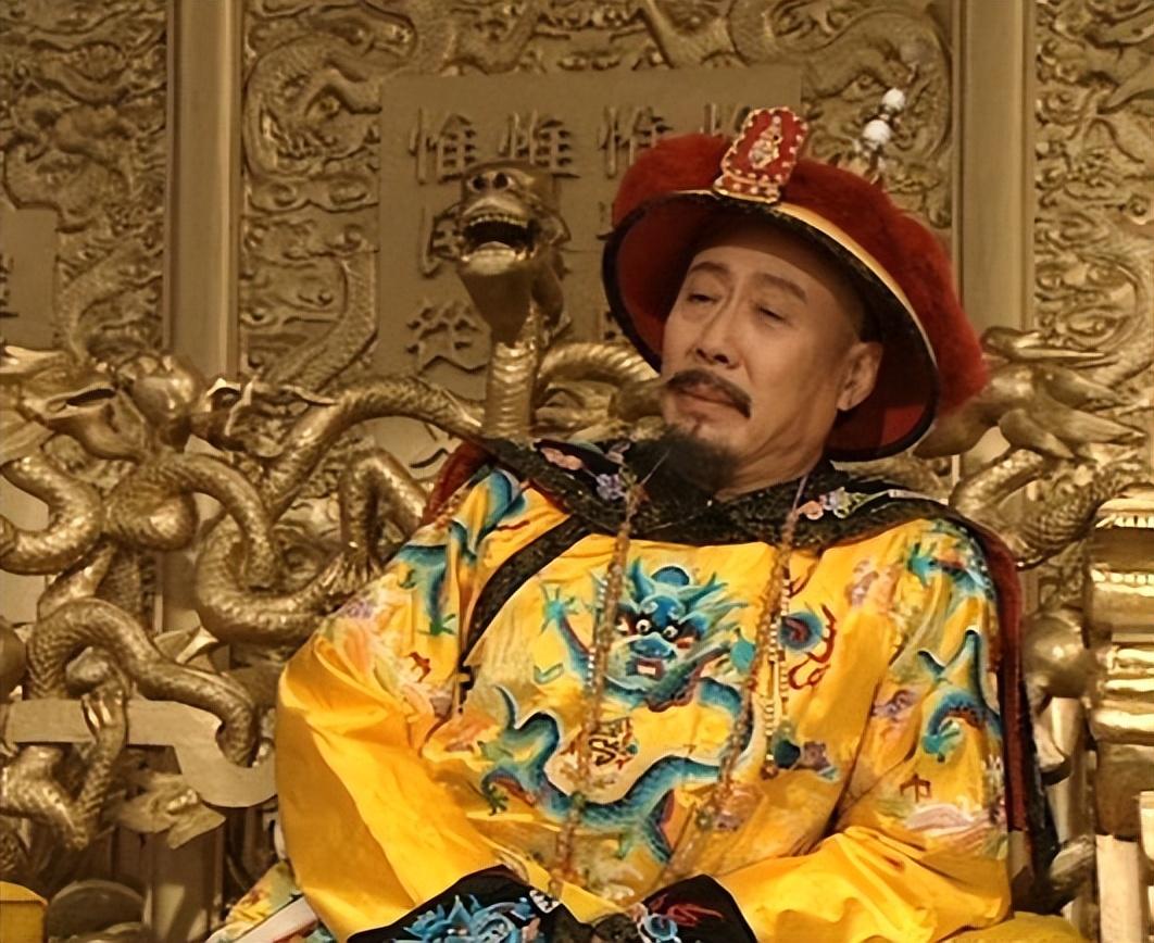巨型龙卷风突袭内蒙古，自然之威与人类应对的挑战