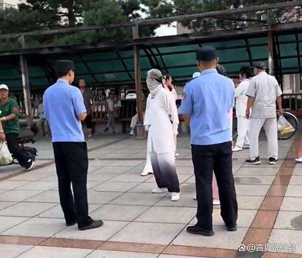 女子报警硬刚清晨5点广场舞，城市噪音治理的微光
