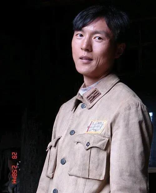 网络时代的真实与虚幻，揭露百万粉博主自杀谣言的背后