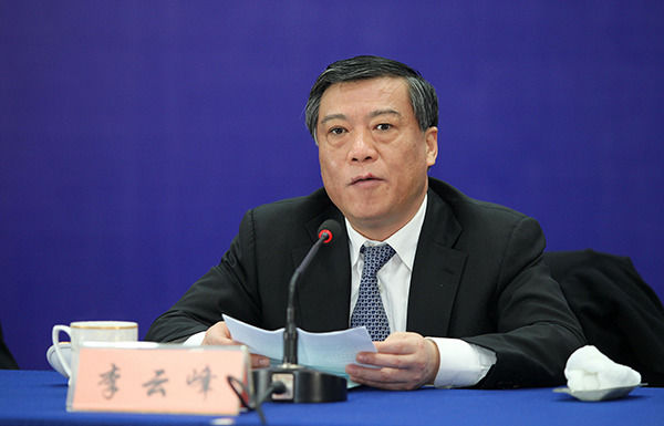 省长现场致敬退休副省长，非凡贡献，非常了不起