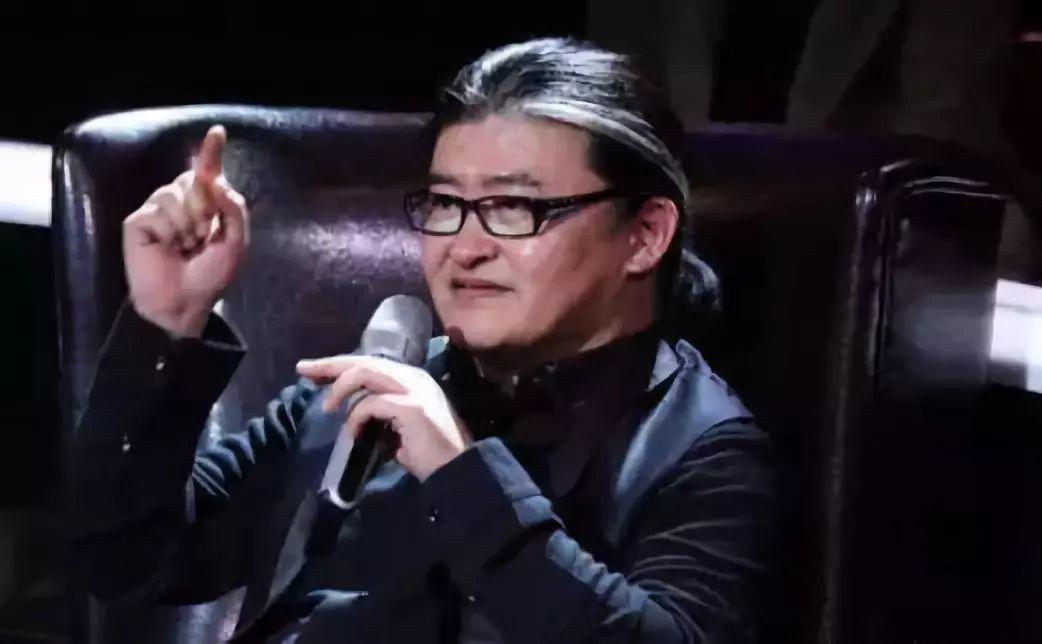 网红户晨风多平台账号被封，网络乱象的警钟与反思