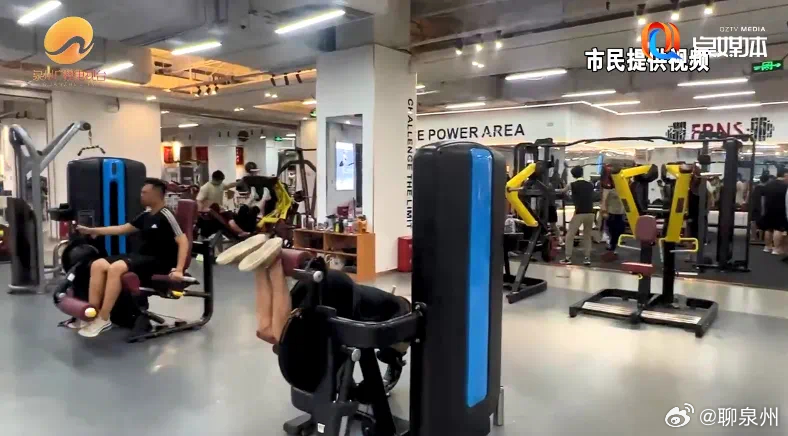 厦门健身房风波，教练遭两名女子当众掌掴事件引发的思考