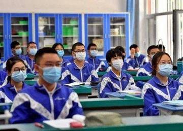 三亚市紧急通知，全市停课，共克时艰