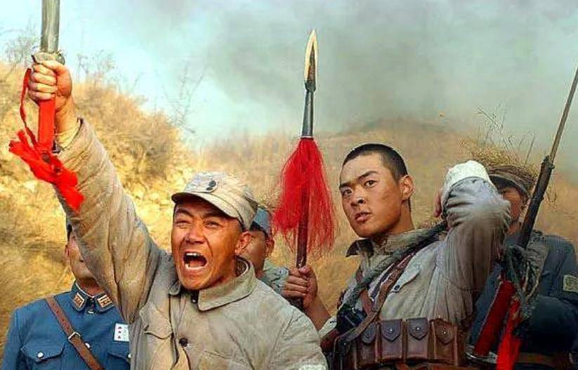 卢卡申科的深情哽咽，抗战历史的深刻共鸣