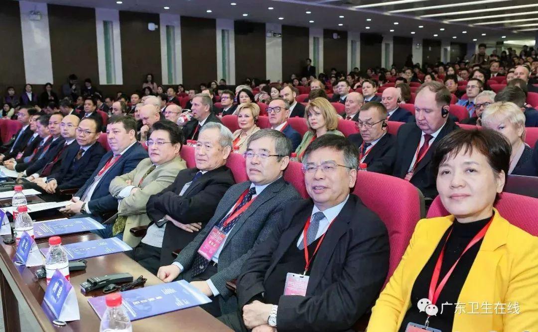 普京的承诺，俄罗斯将对中国免签—未来中俄旅游与文化交流的新篇章