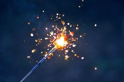 陨石猎人精准预测，火流星的神秘降落点揭秘