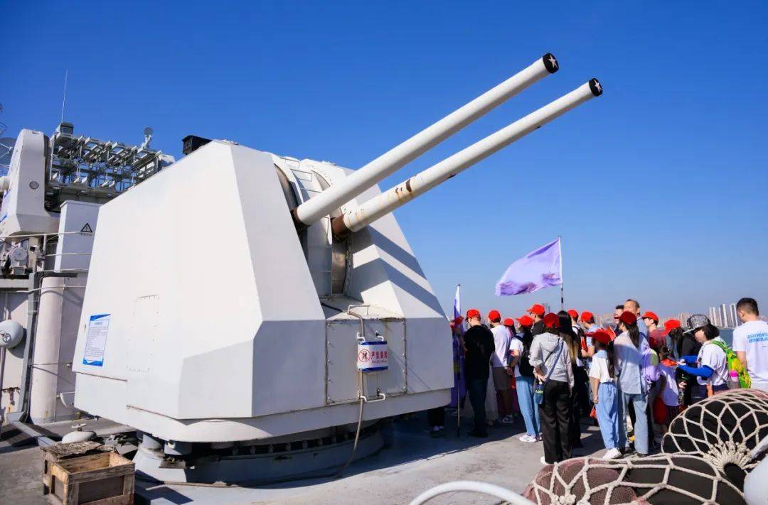 近距离感受大国重器,中国科技创新的震撼与力量 近距离感受大国重器,中国科技创新的震撼与力量