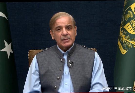 巴基斯坦总理宣布，巴方成功击落7架印度战机，将其化为废铁