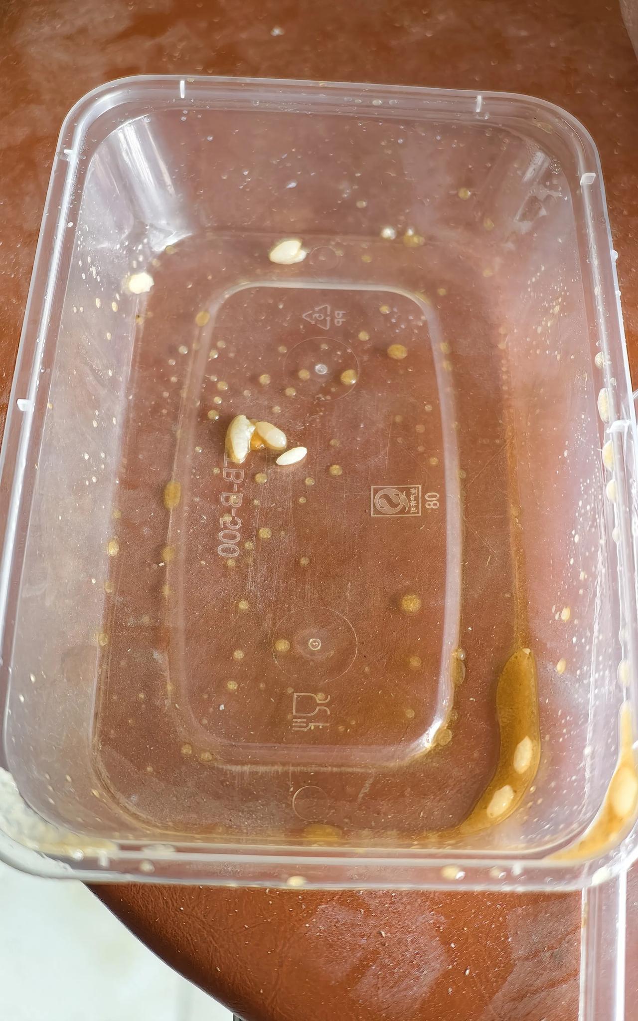 市监局权威回应，外卖蒸蛋上现侮辱字母事件，维护消费者权益与食品安全