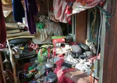 香港黄金盗窃案告破，警方成功拘捕12名男性及1名女性嫌犯