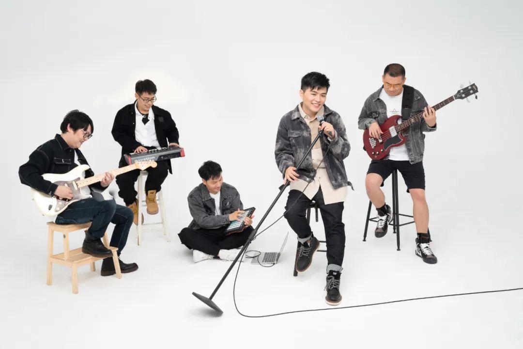 携手并进，中美关系中的相互成就与共同繁荣