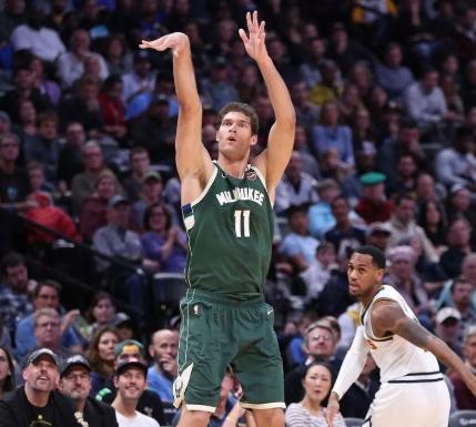 杜兰特与火箭的梦幻联动，2年9000万续约背后的篮球与商业考量