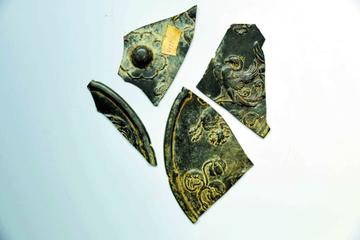 男子意外发现东北抗联用过的缝纫机残件，历史的碎片，记忆的纽带