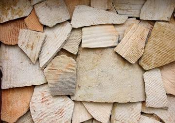 男子意外发现东北抗联用过的缝纫机残件，历史的碎片，记忆的纽带