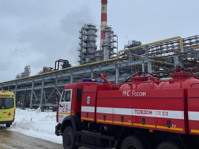 俄大型天然气加工厂遭袭，能源安全与地缘政治的双重考验