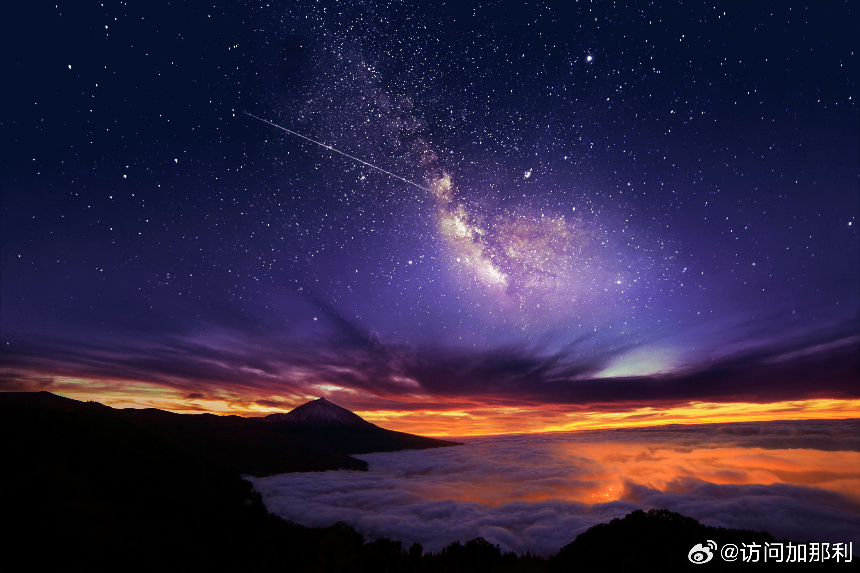 夜空奇观，山东河北上空惊现串珠型不明发光飞行物，科学探索与民间热议交织的未解之谜