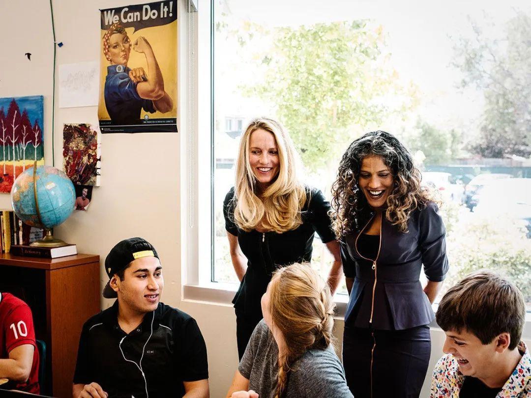 特朗普向特朗普政府索赔2.3亿美元，一场政治与金钱的交织大戏