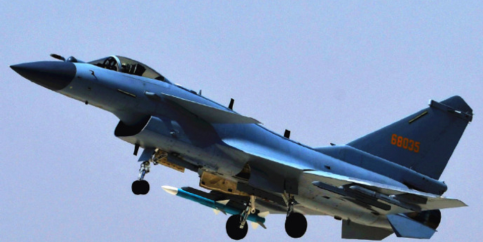 印尼国防部长激动宣布，采购中国歼-10C战机，开启区域防卫新篇章