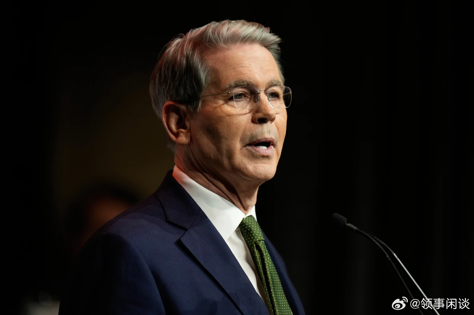 中方对美财政部长贝森特错误言论的坚决回应