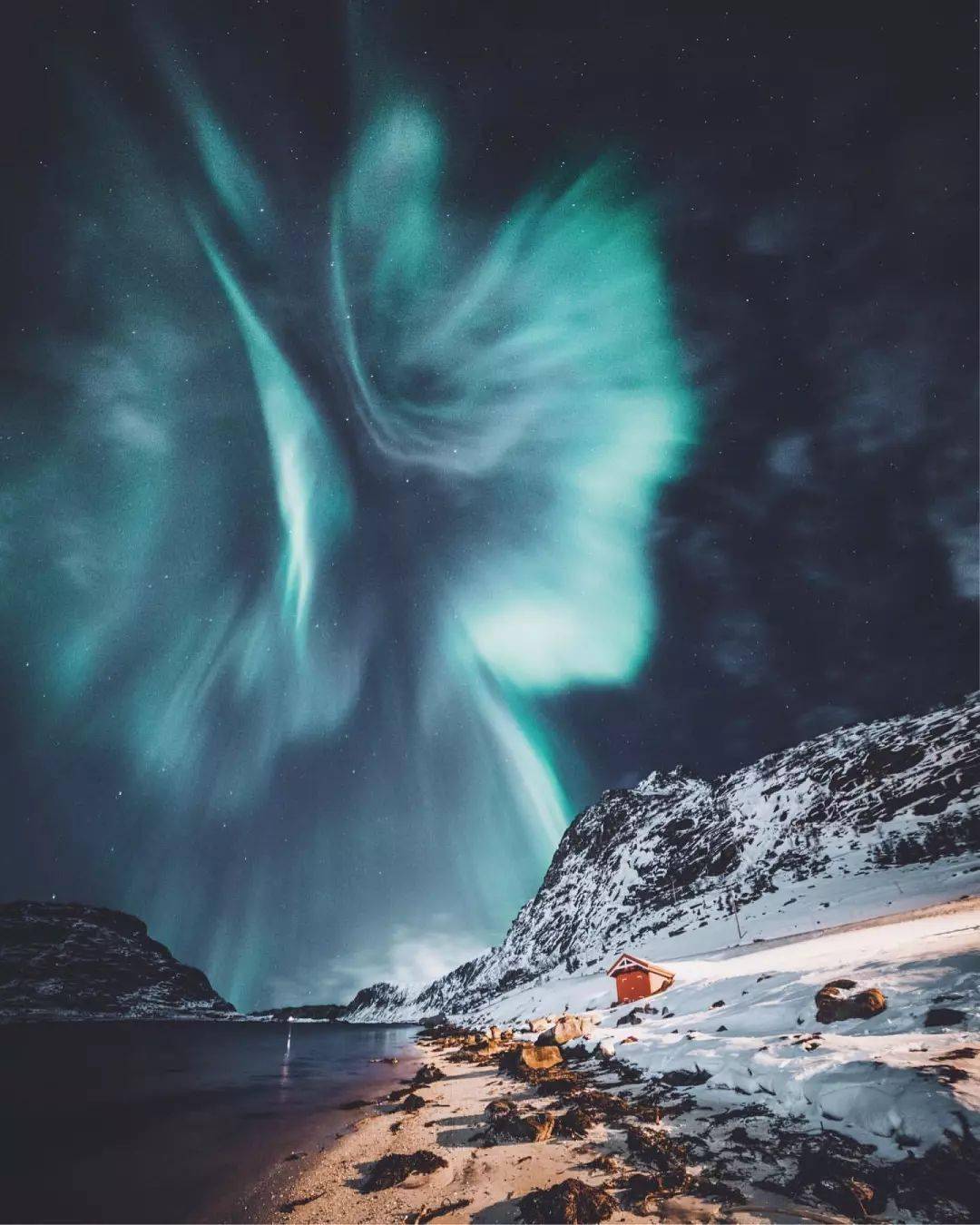 钱塘江奇观,龙鳞潮现,自然之美的震撼演绎 钱塘江奇观,龙鳞潮现,自然之美的震撼演绎