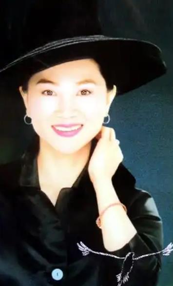 歌坛遗珠，坣娜的离世，台湾乐坛的深切哀悼与不朽回响