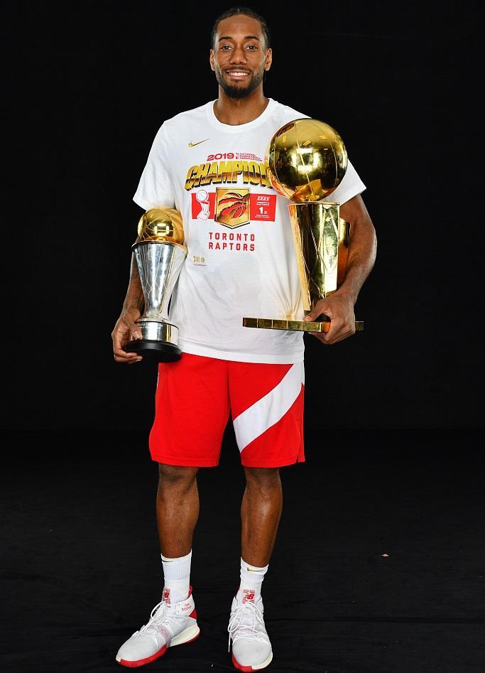 特朗普向特朗普政府索赔2.3亿美元，一场政治与金钱的交织大戏