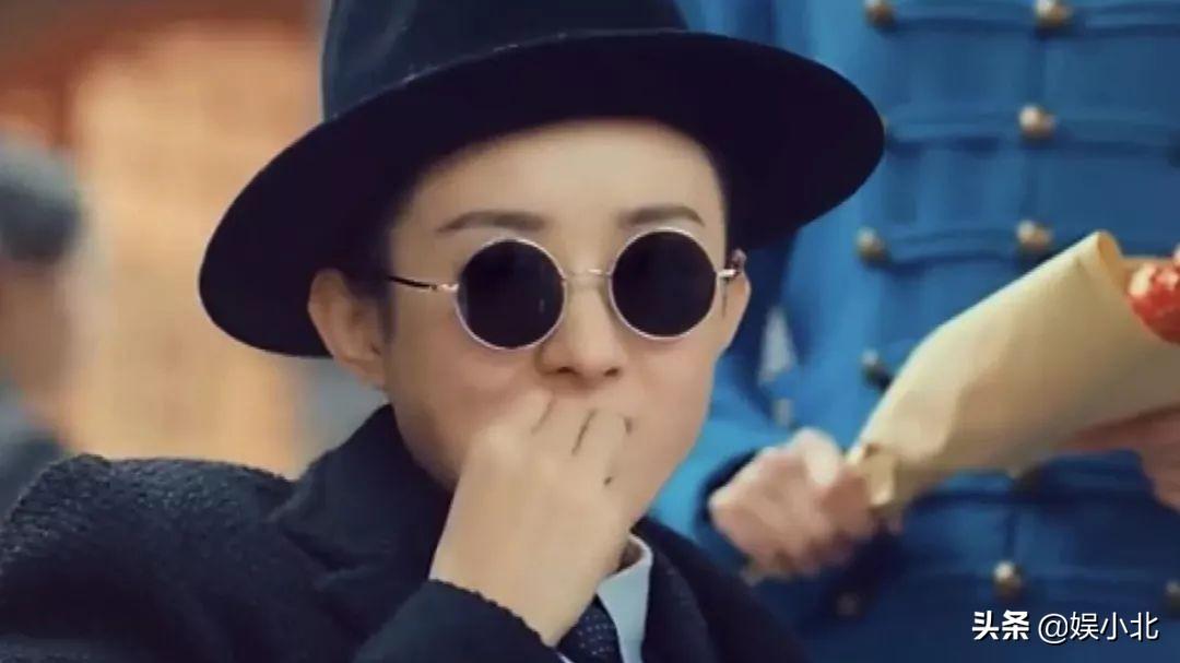 山航空姐全面换穿平底鞋，安全与形象的双重考量